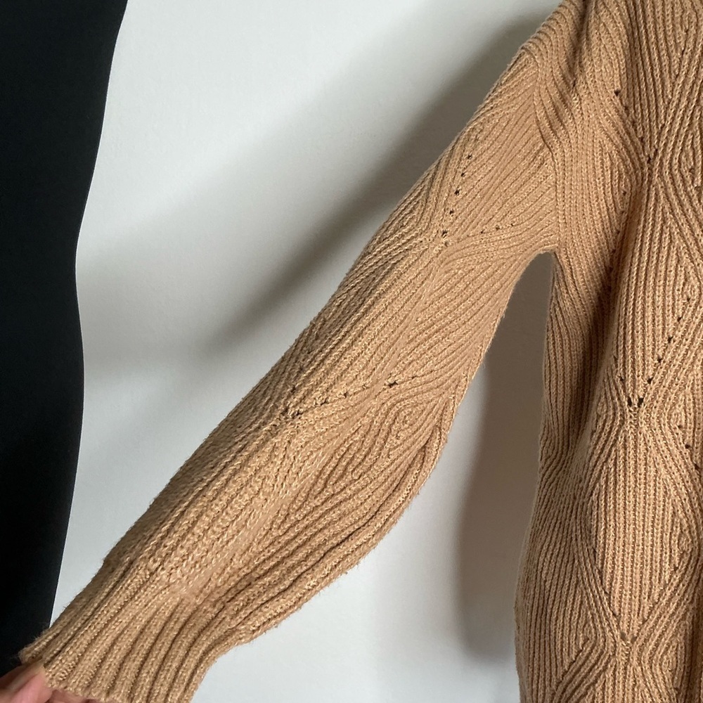 Cozy Tan Knit Cardigan Sweater Size Medium - Picture 5 of 15